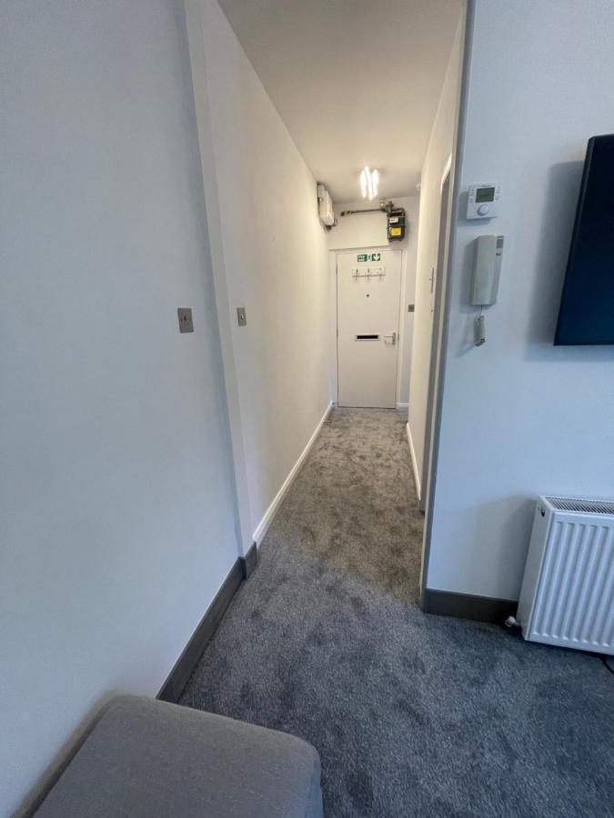 Crown Aros Beag, Ultra City Central 2 Bedroom Apartment With Free Parking Onsite Inverness Extérieur photo