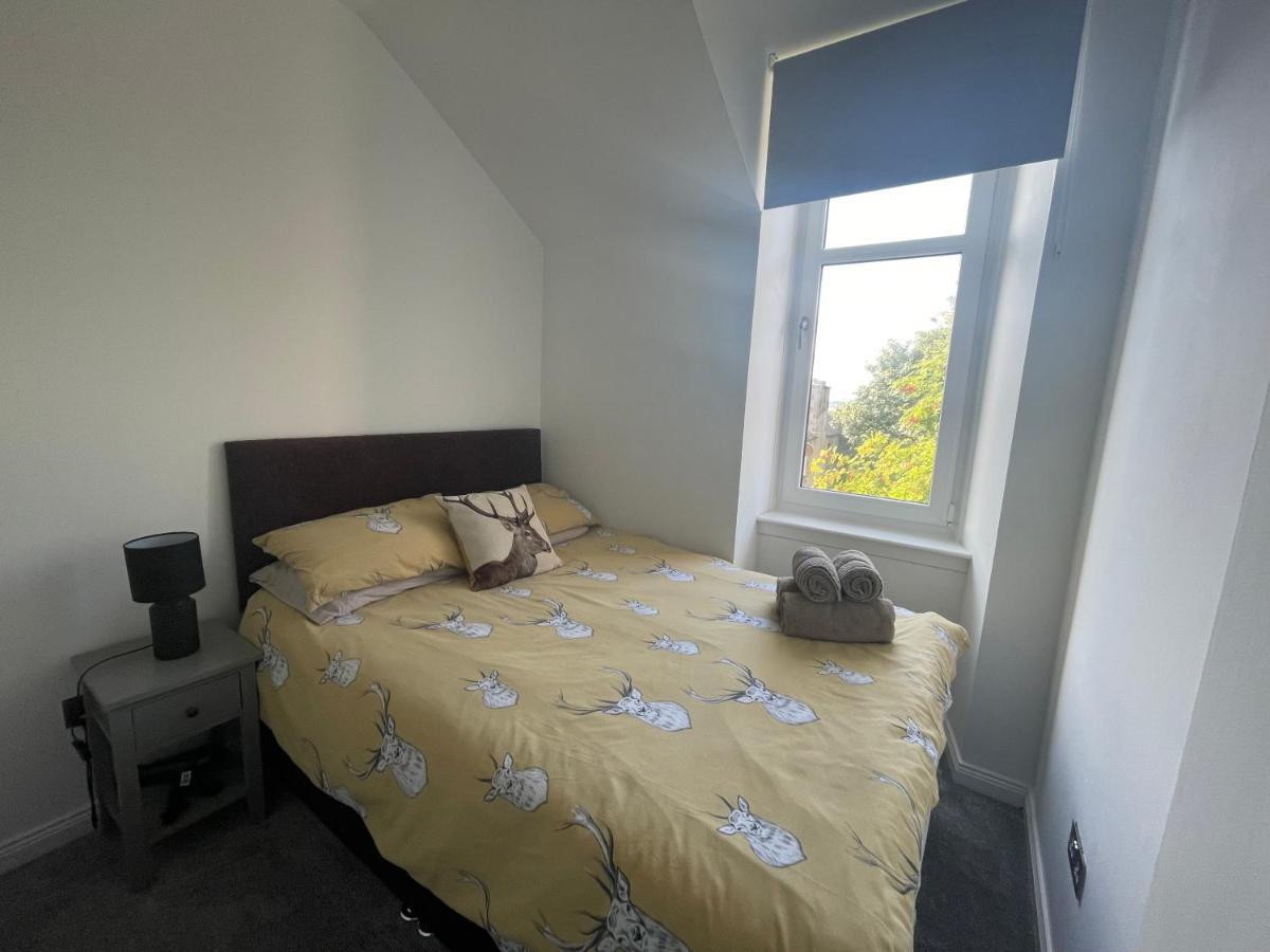 Crown Aros Beag, Ultra City Central 2 Bedroom Apartment With Free Parking Onsite Inverness Extérieur photo